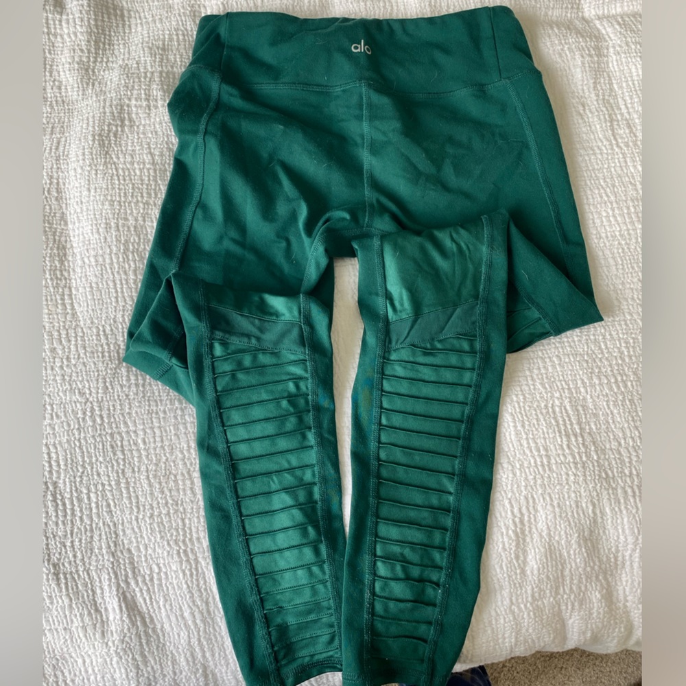 Alo yoga moto leggings